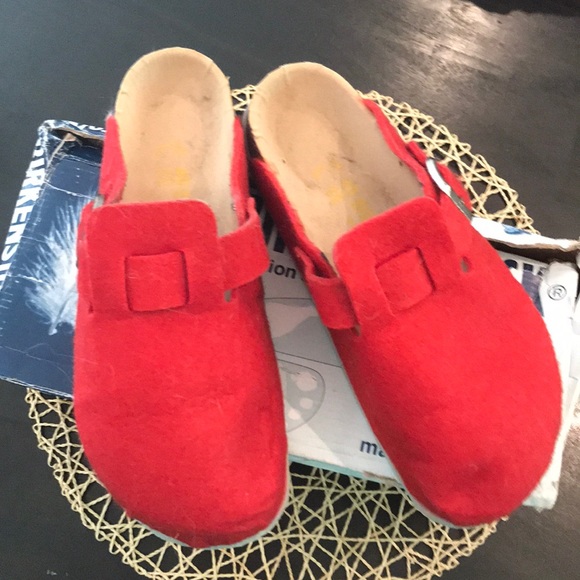 birkenstock boston red